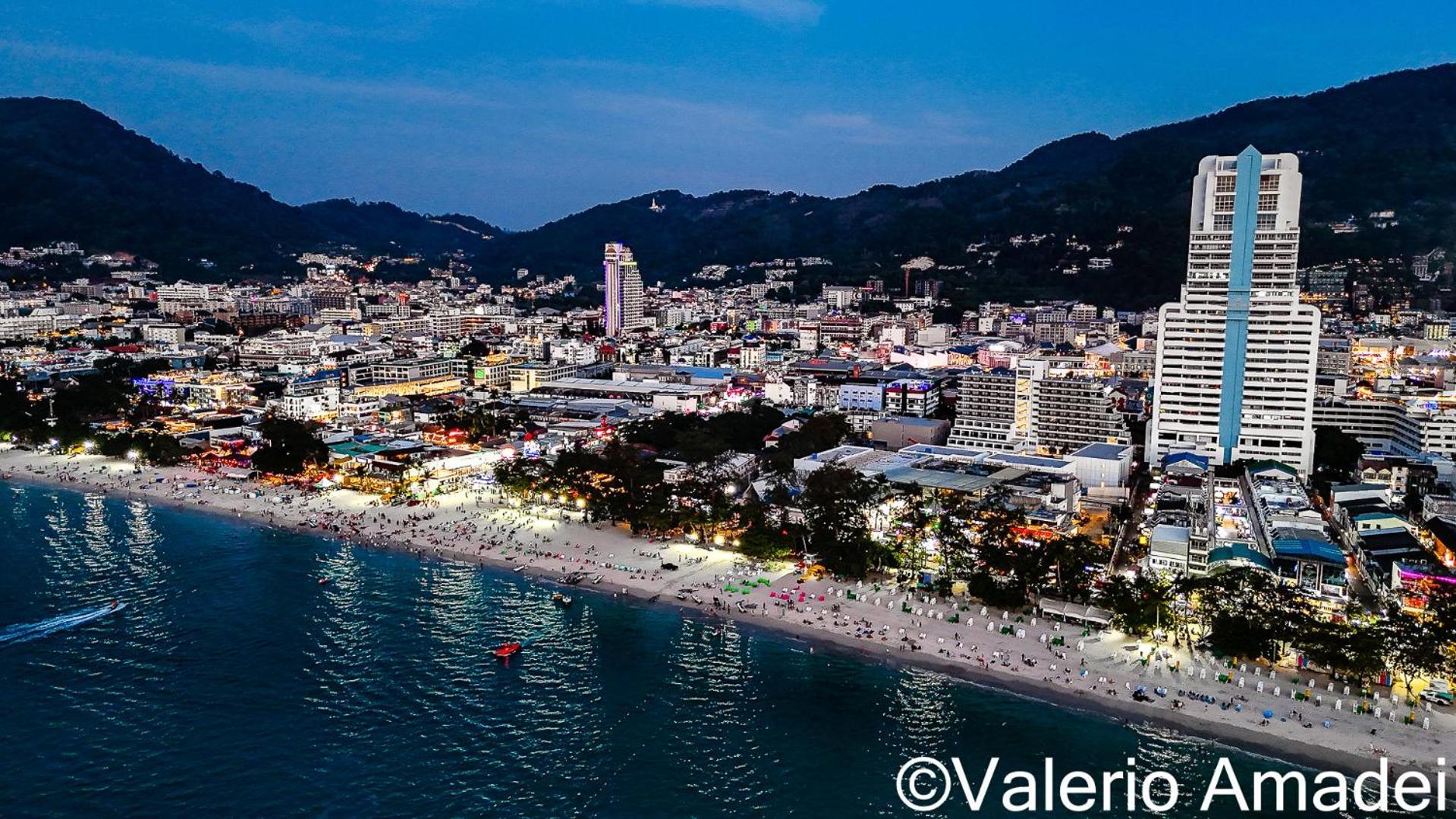 Căn hộ Tower Amazing Sea View 12 By Phr *